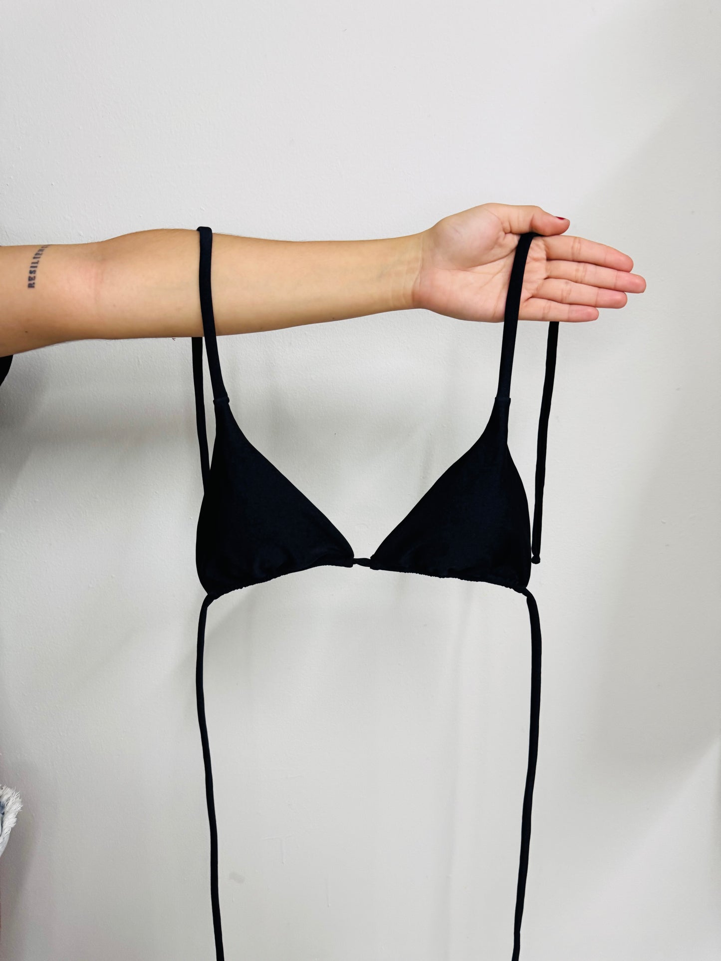 Bikini diamante negro