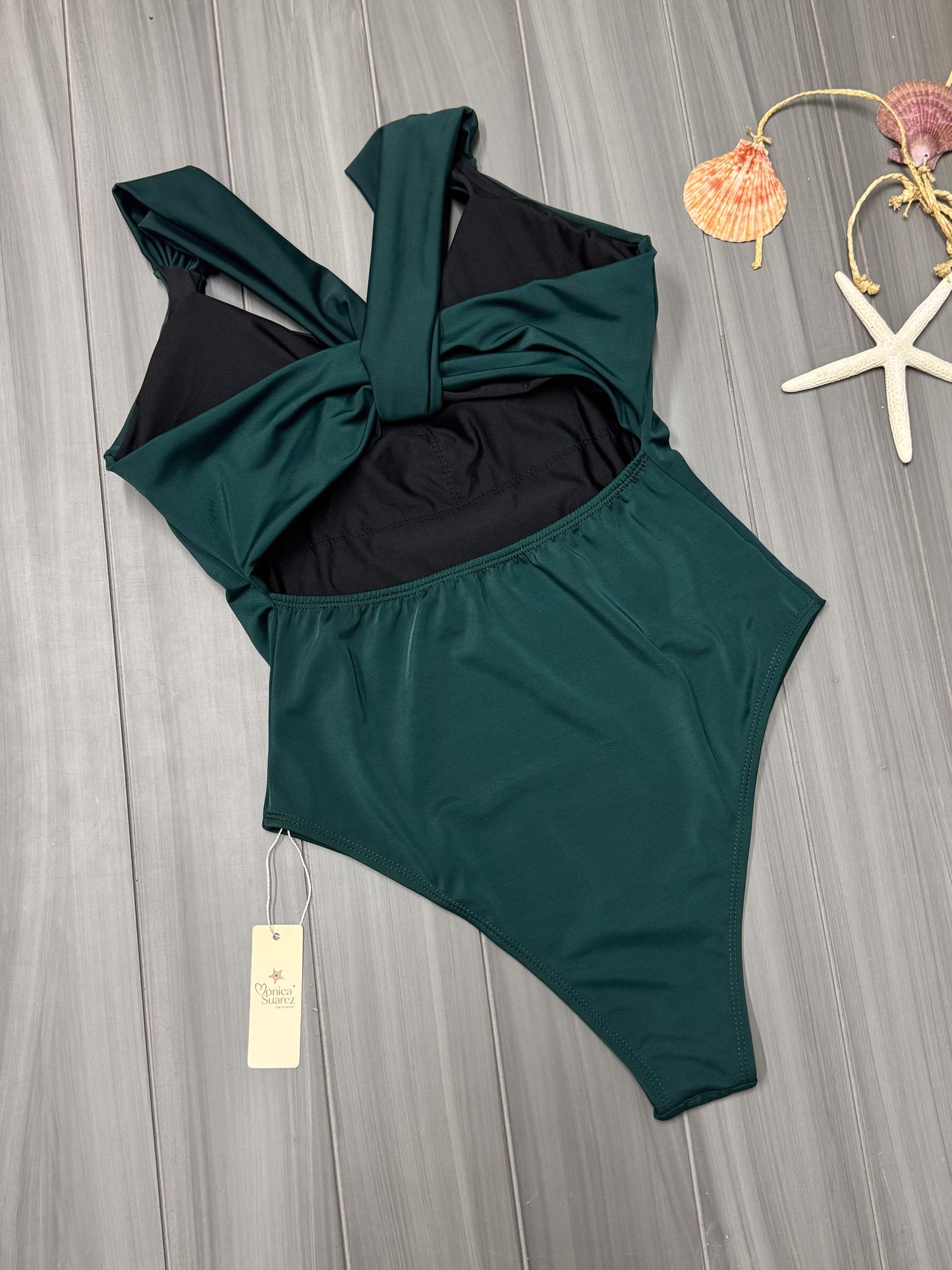 Enterizo esmeralda tropical