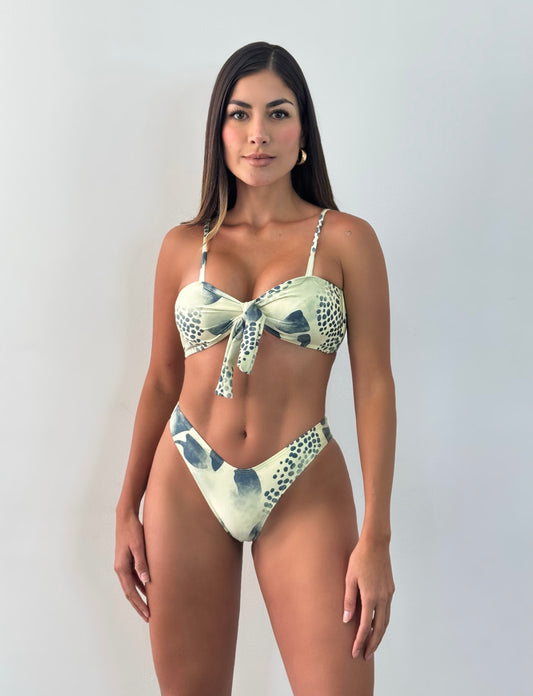 Wild chic
