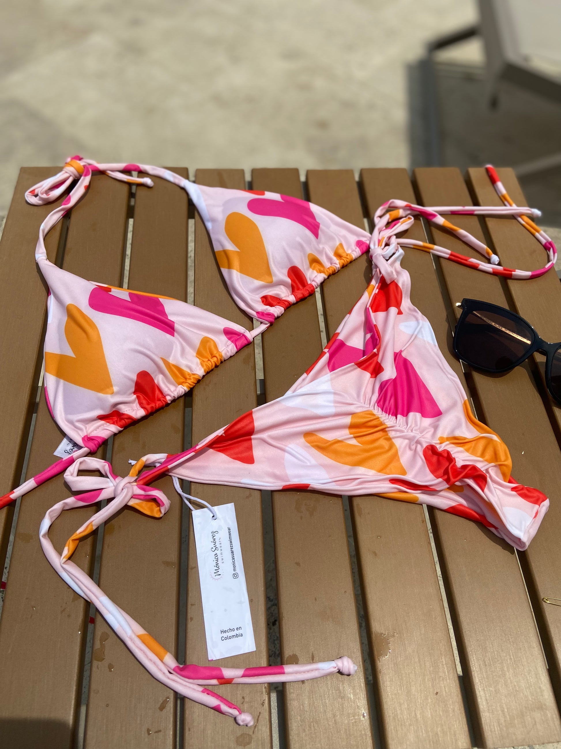 Bronceador heart pink - Trajes de baño en Colombia