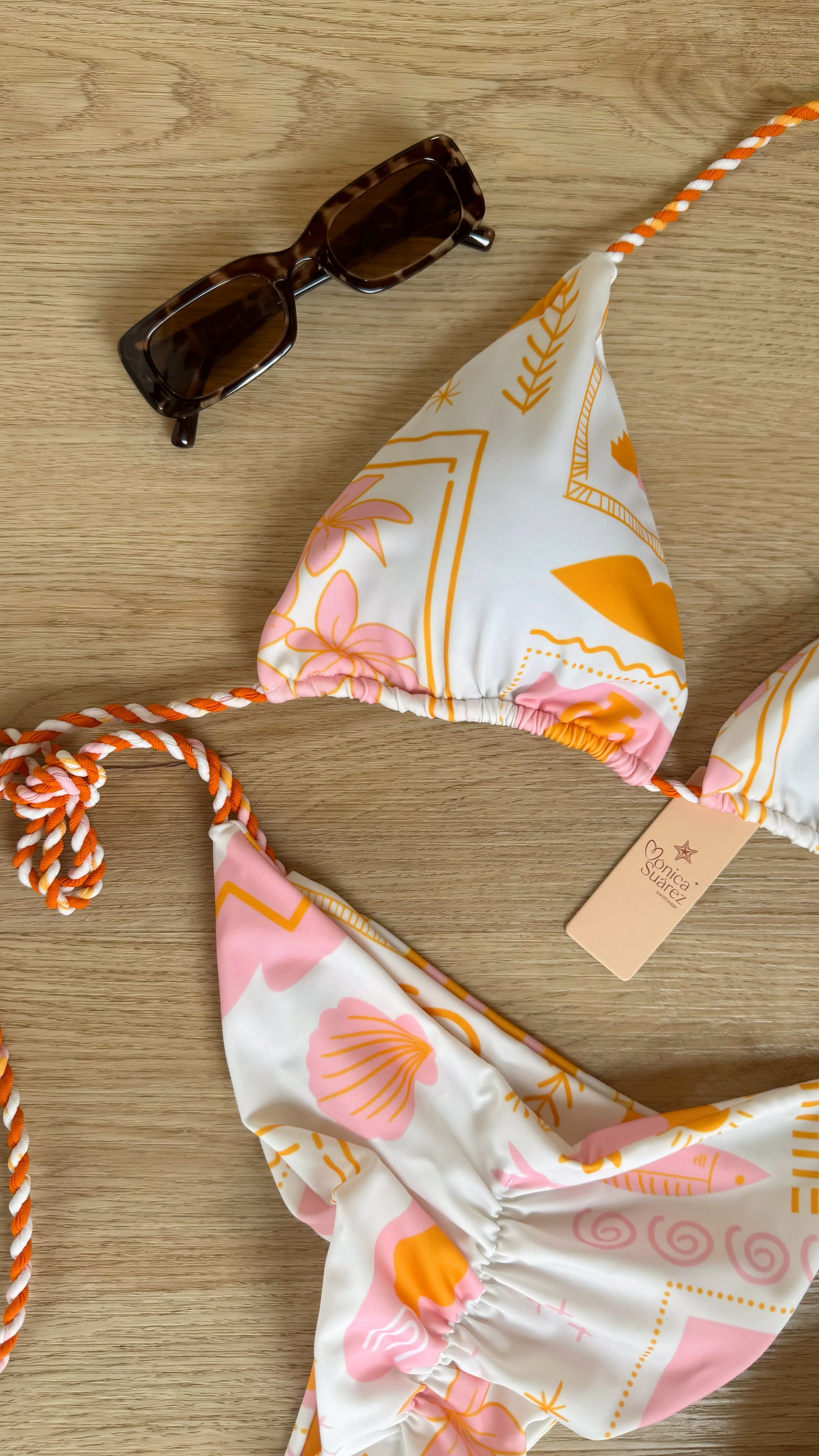 Bikini coral amarena